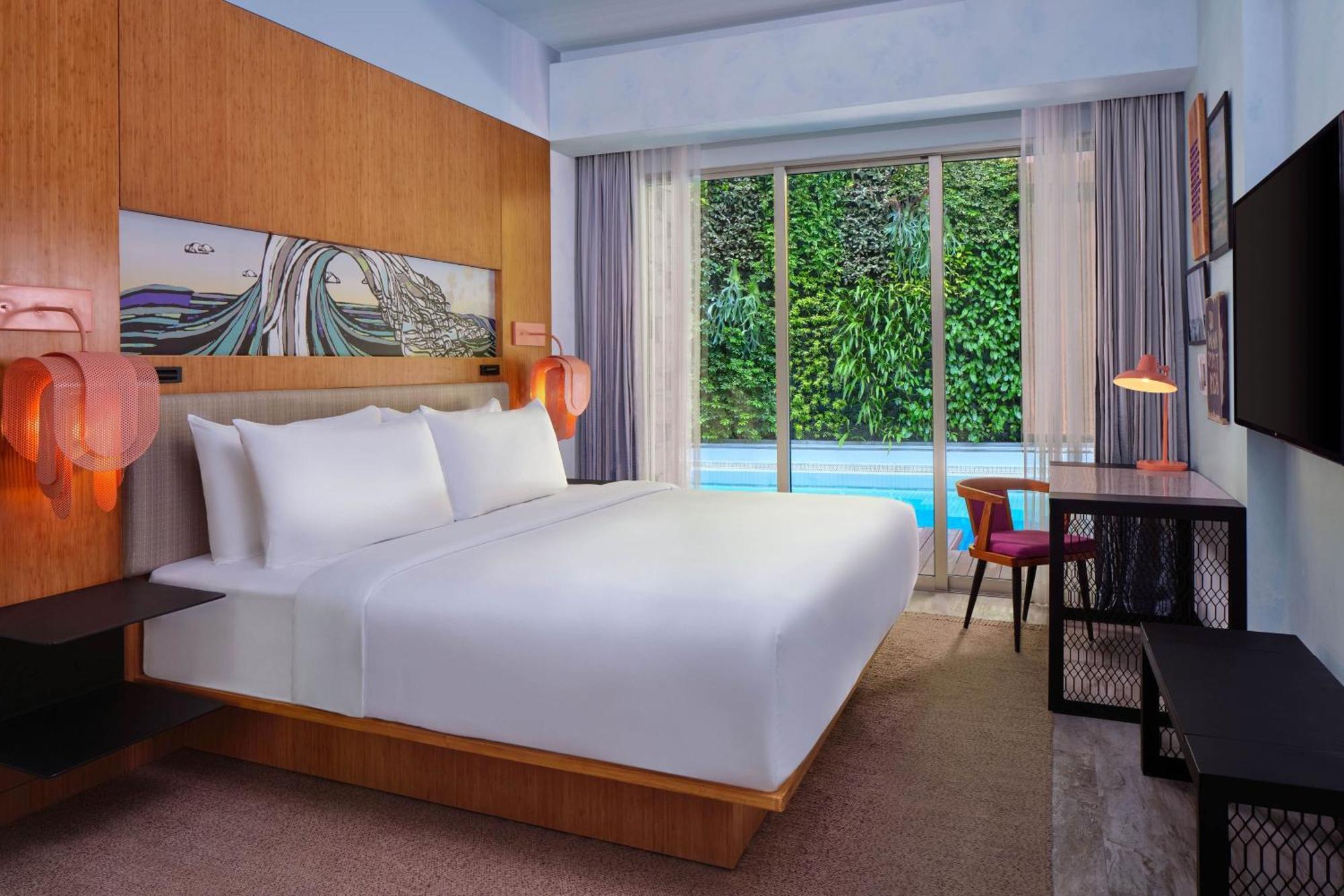 Готель Aloft Bali Seminyak Екстер'єр фото